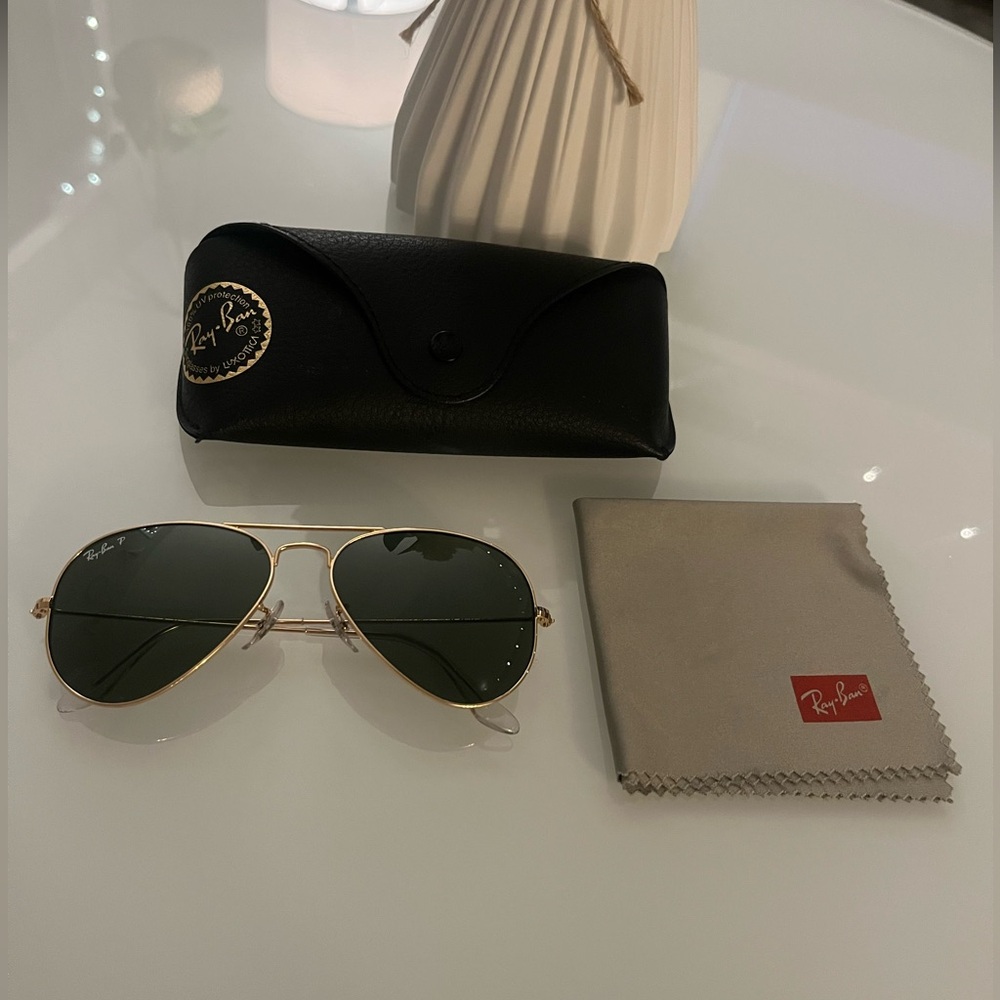 Ray-Ban Polarized Aviator Sunglasses